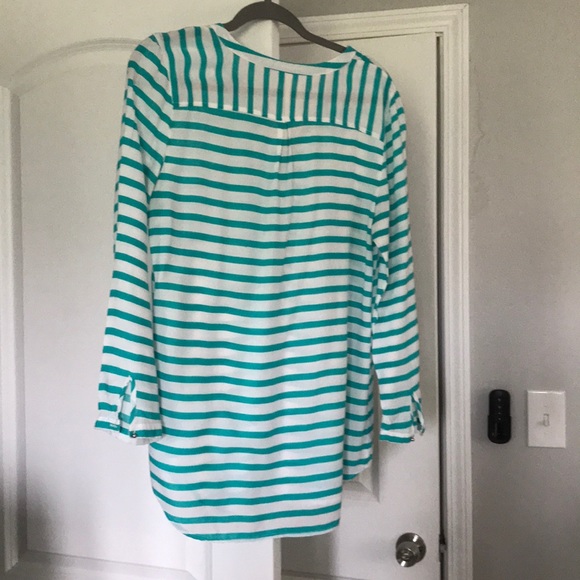 Beautiful High Low Tunic - Picture 2 of 6